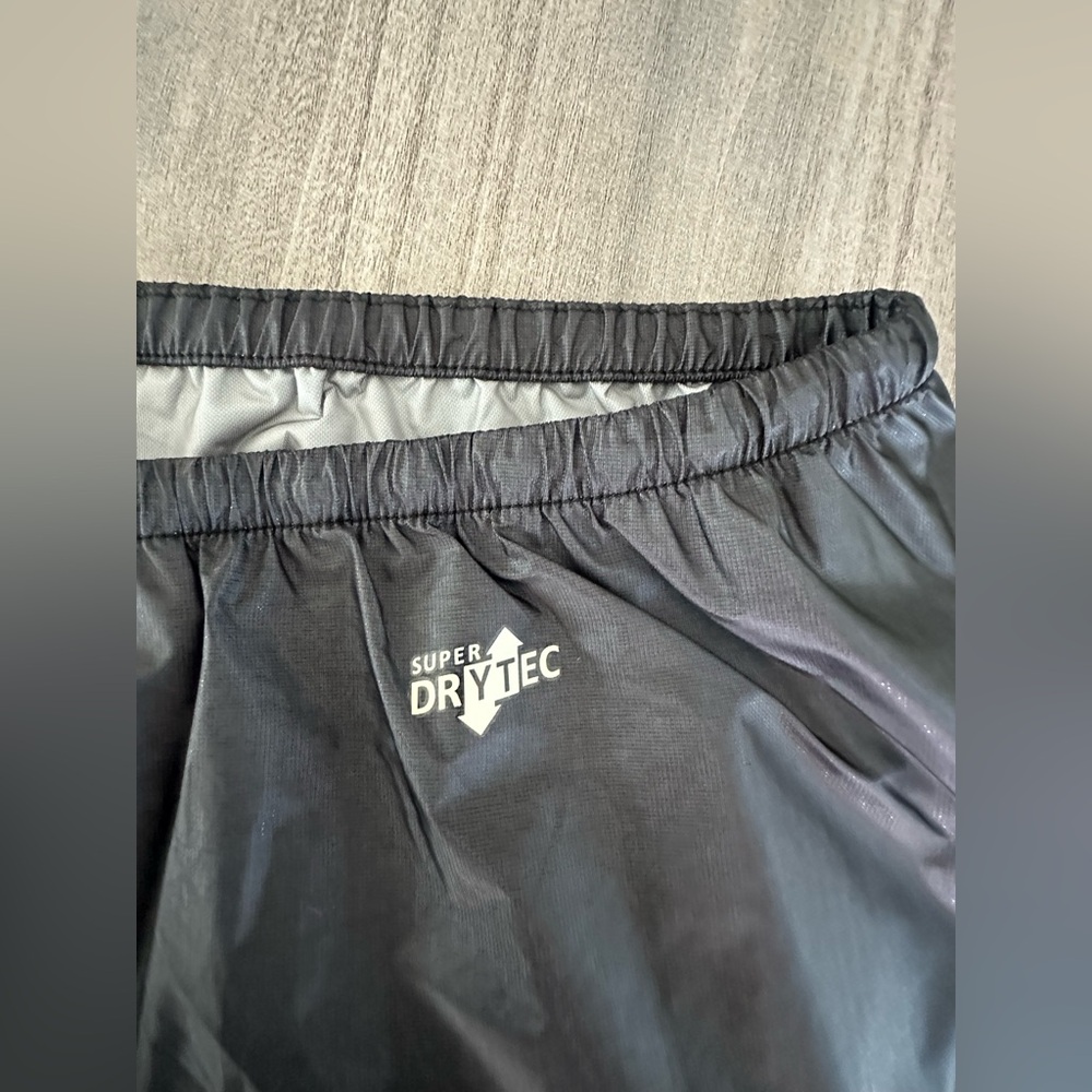 Mont Bell Super Dry-Tec U.L. Rain Pants Men’s - Picture 10 of 15